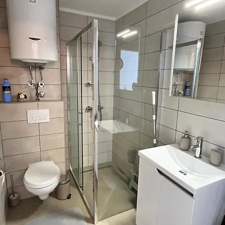 Astra Apartment