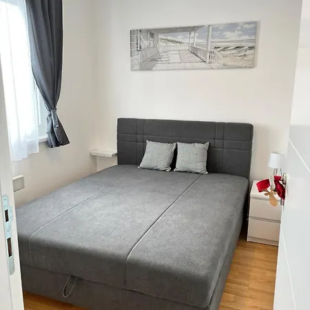 Apartment Astra
