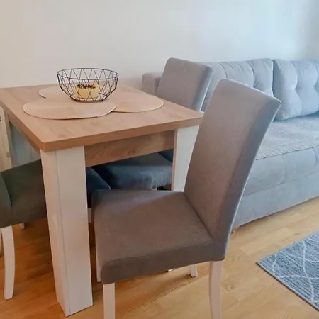 Apartment Astra